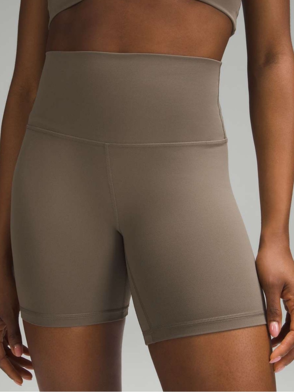 Aritzia TnAction bike shorts nude tan Pilates size small